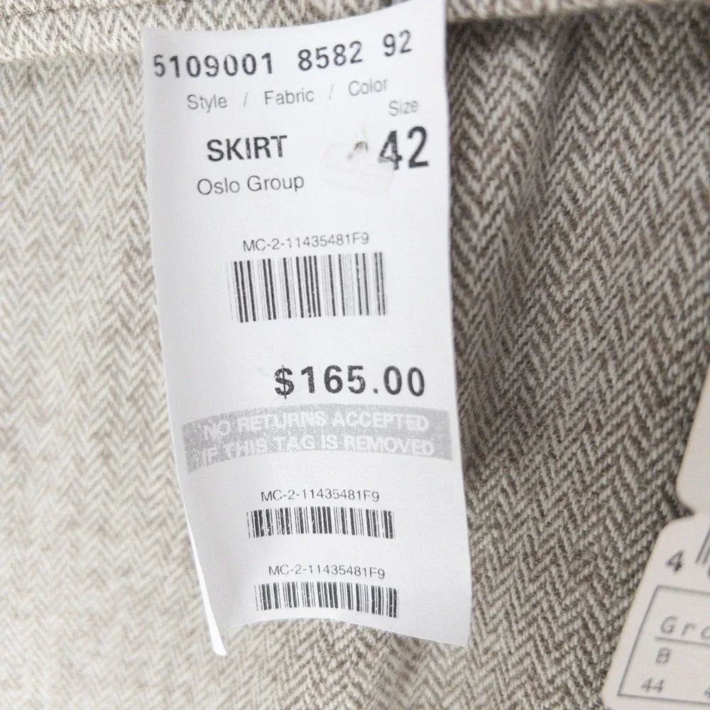 Vintage Marcona Wool Herringbone CBK Belted Pleated Euro Skirt Women 12 NWT $165 - Picture 6 of 16